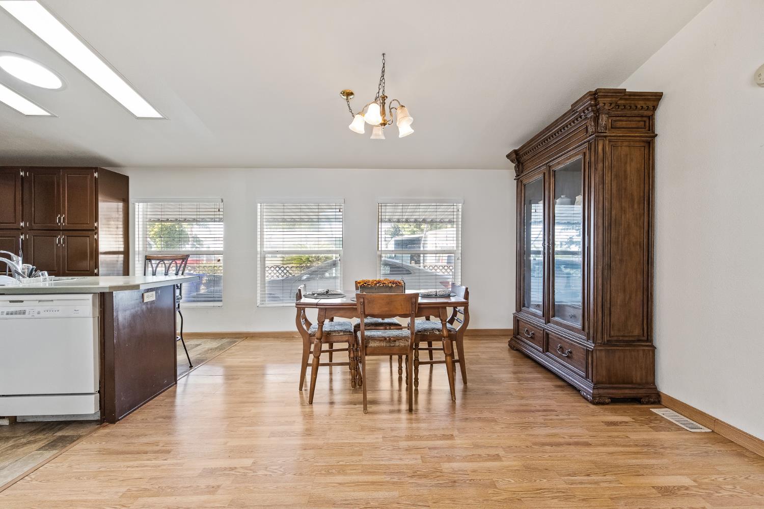 1343 W Morton #73 Ave, Porterville, CA 93257