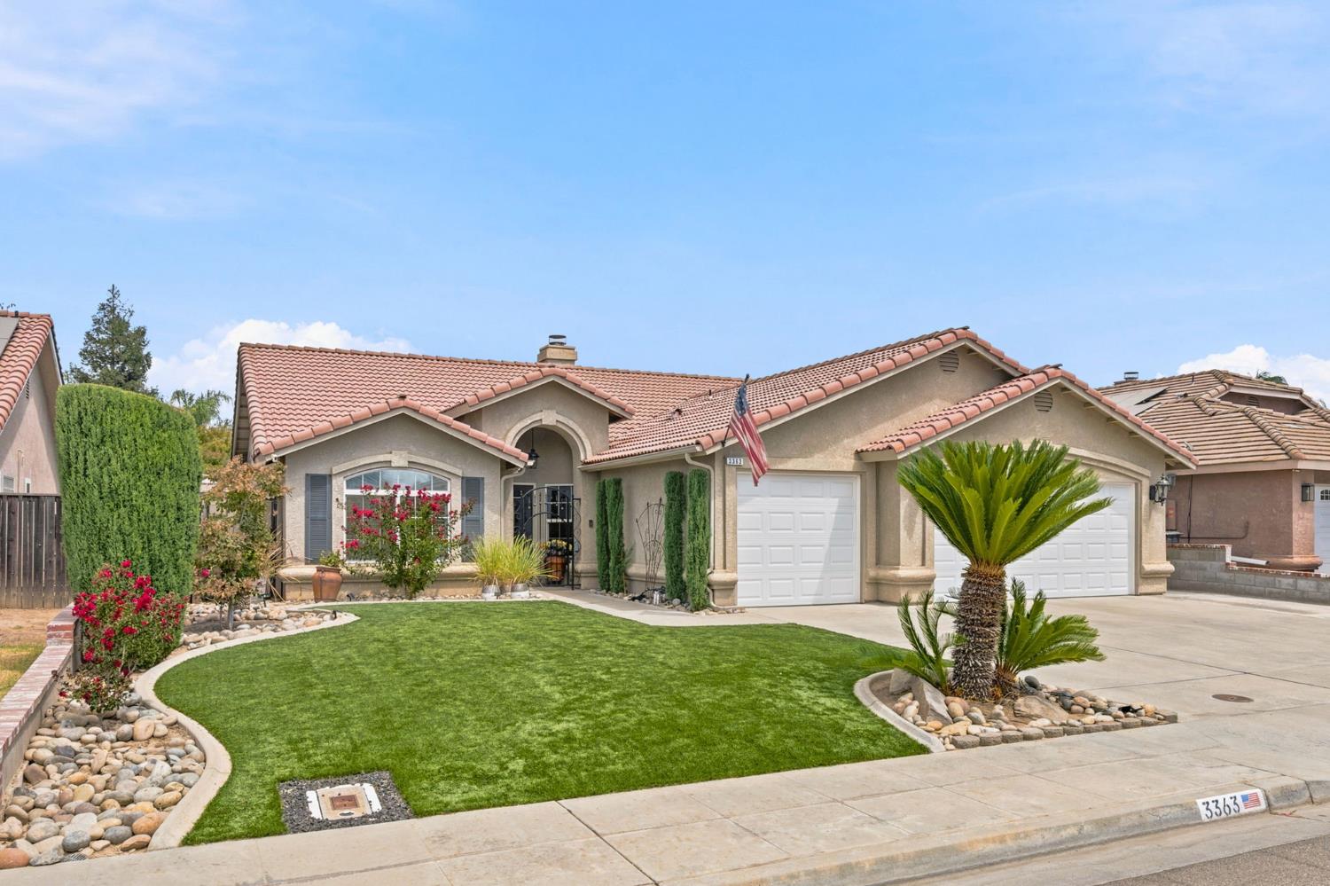 3363 Cambria Ave, Madera, CA 93637