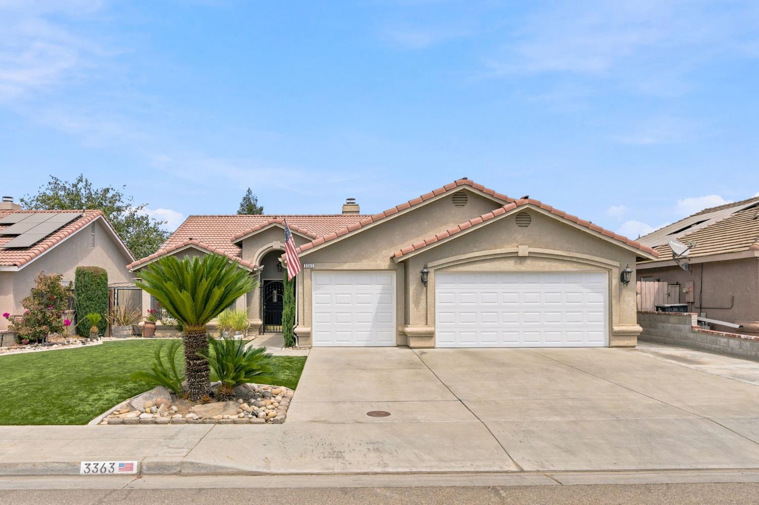 3363 Cambria Ave, Madera, CA 93637