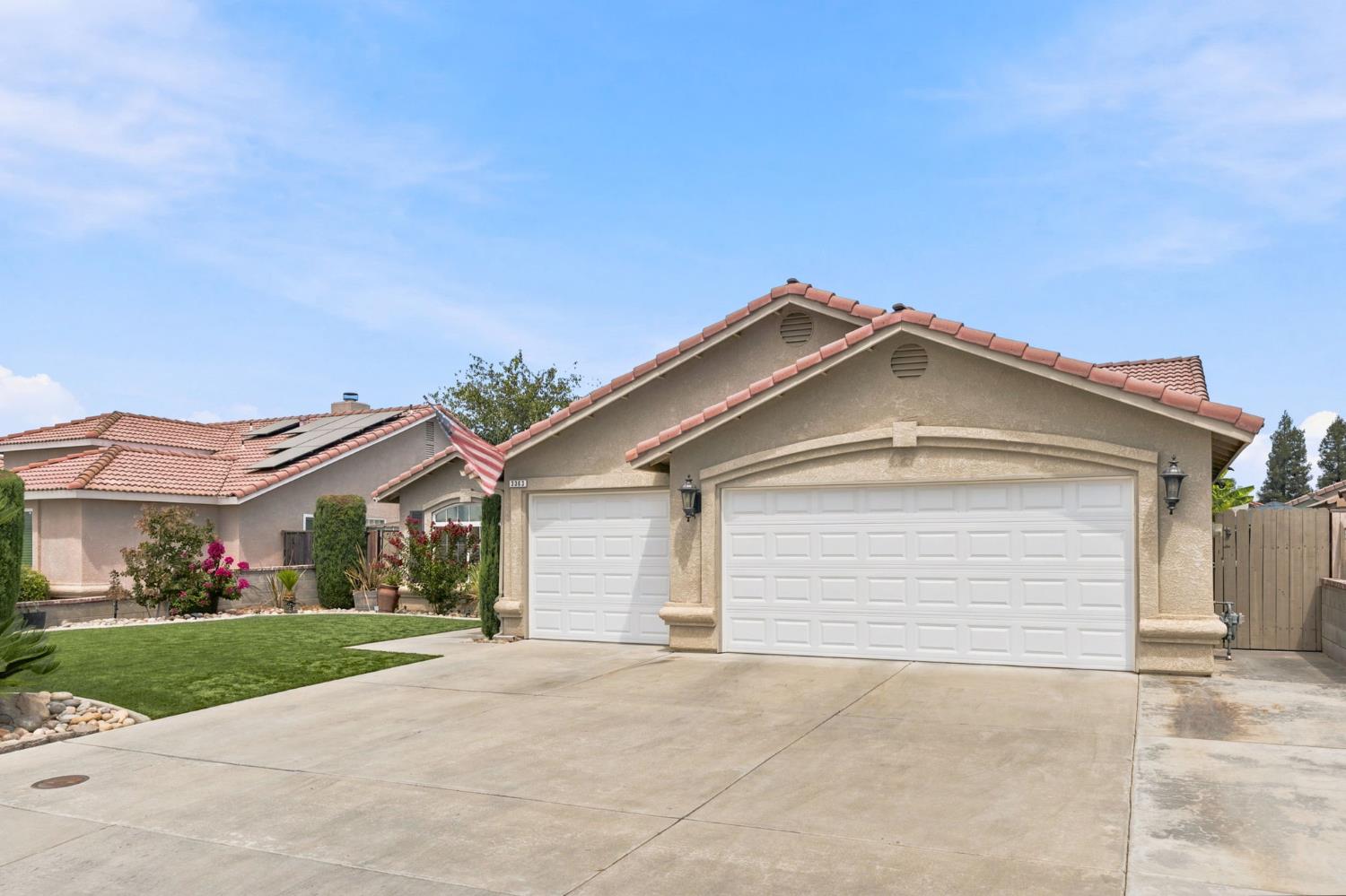 3363 Cambria Ave, Madera, CA 93637