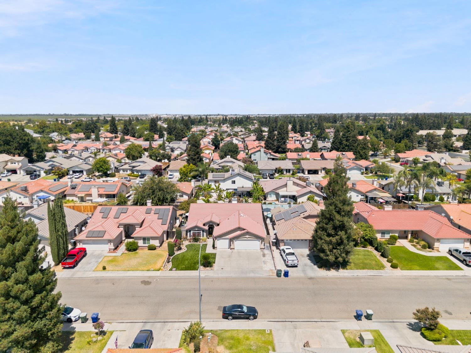 3363 Cambria Ave, Madera, CA 93637