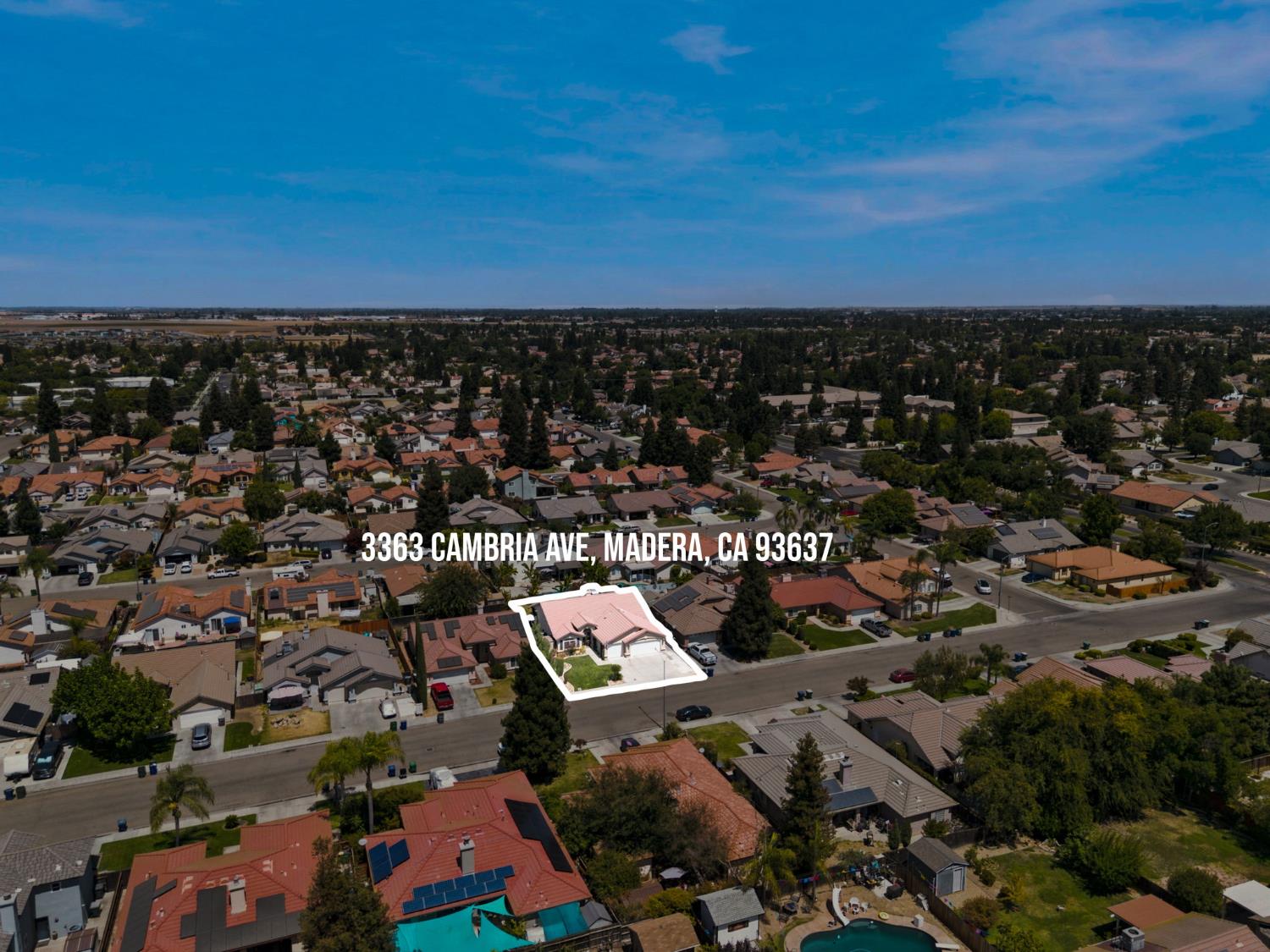 3363 Cambria Ave, Madera, CA 93637