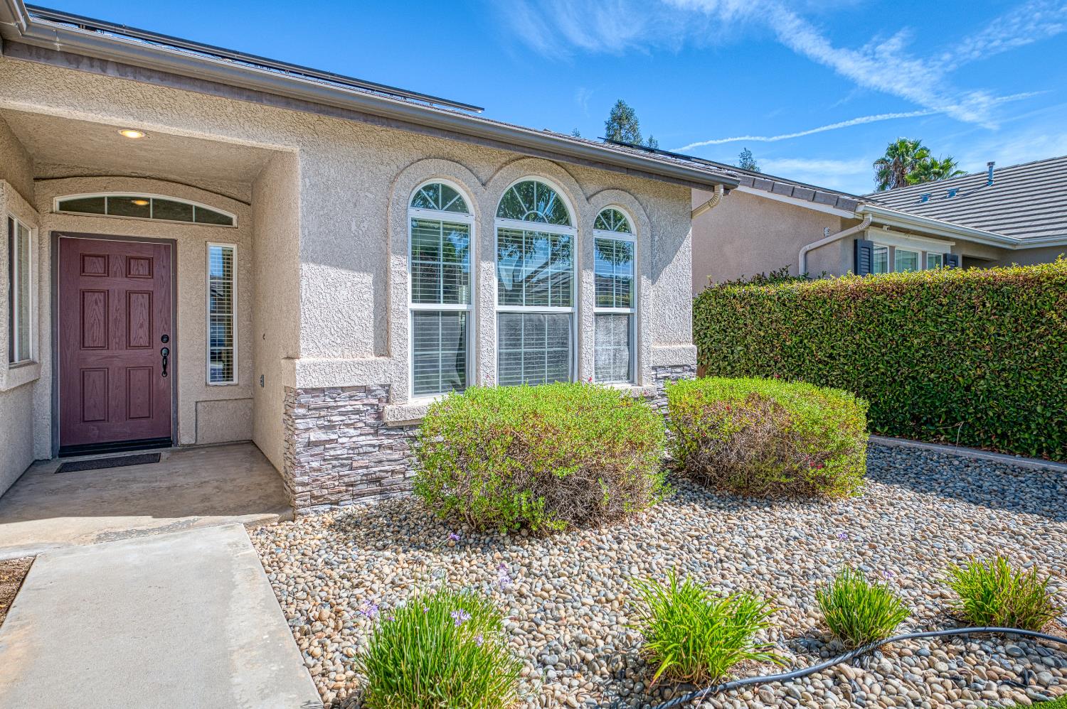 1893 Decatur Ave, Clovis, CA 93611