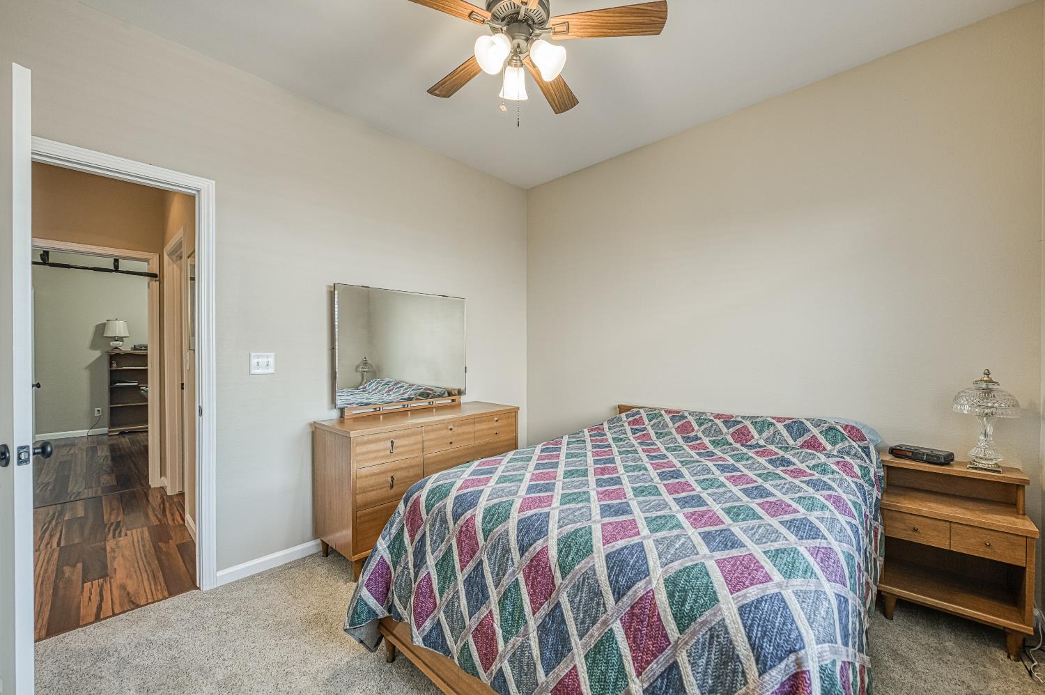 1893 Decatur Ave, Clovis, CA 93611