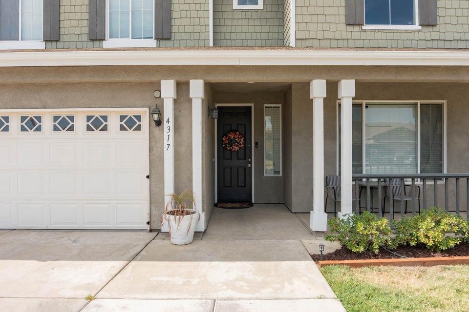 4317 E Cambridge Ave, Visalia, CA 93292