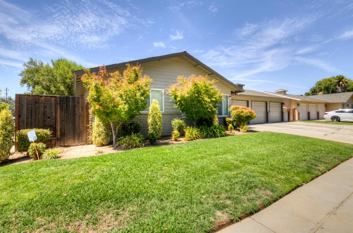 6415 N Remington Ave, Fresno, CA 93704