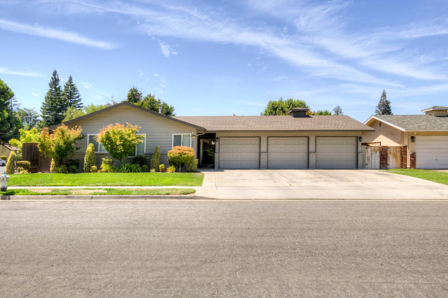 6415 N Remington Ave, Fresno, CA 93704