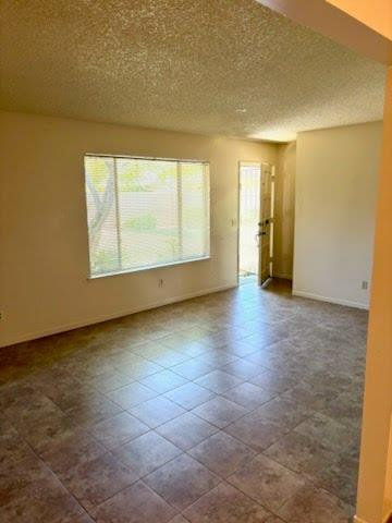 6415 N Remington Ave, Fresno, CA 93704