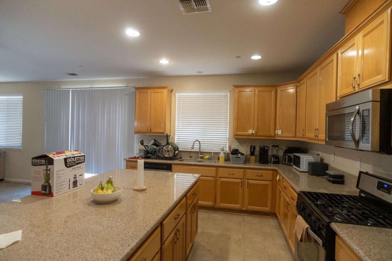 4869 Langley Way, Merced, CA 95348