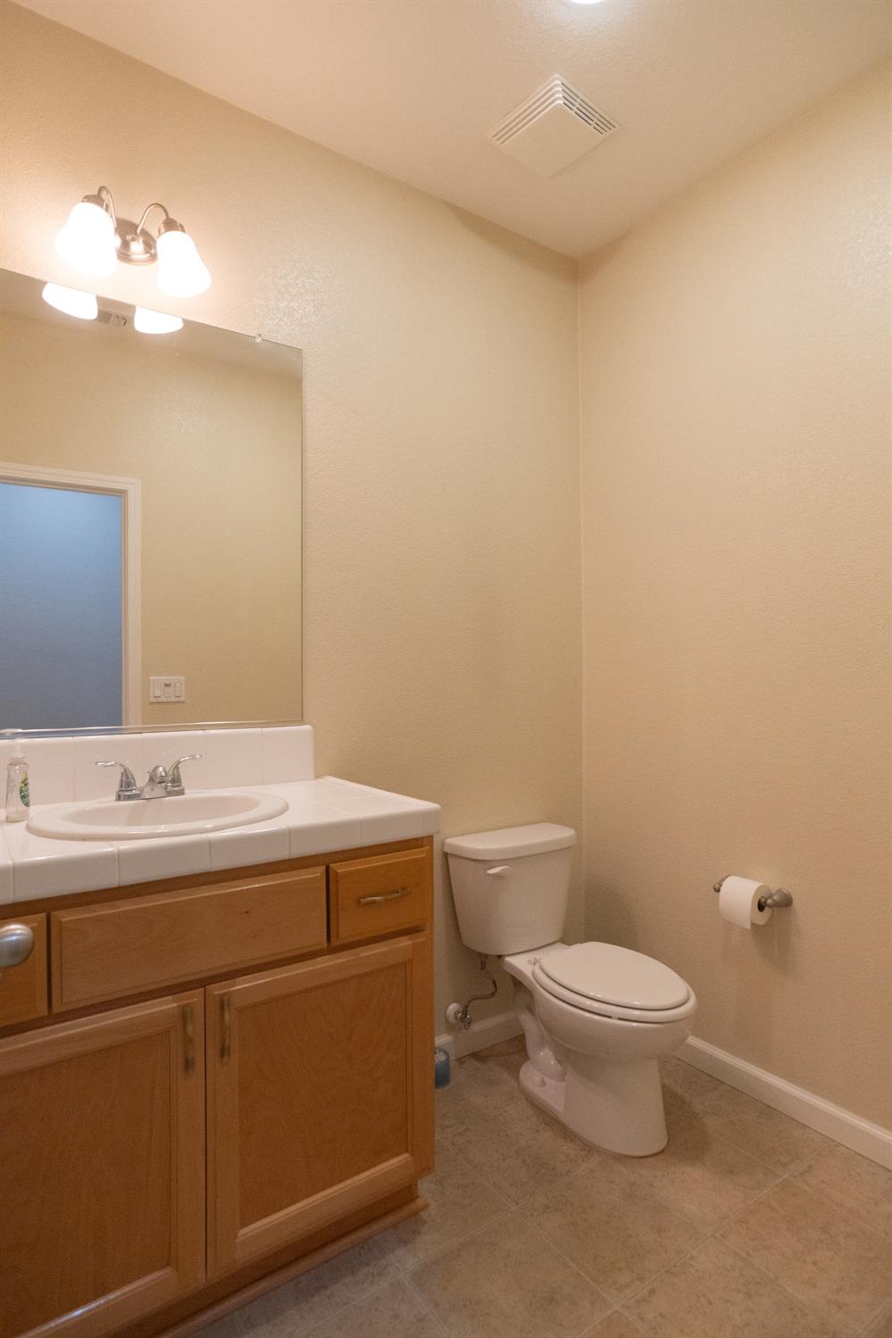 4869 Langley Way, Merced, CA 95348
