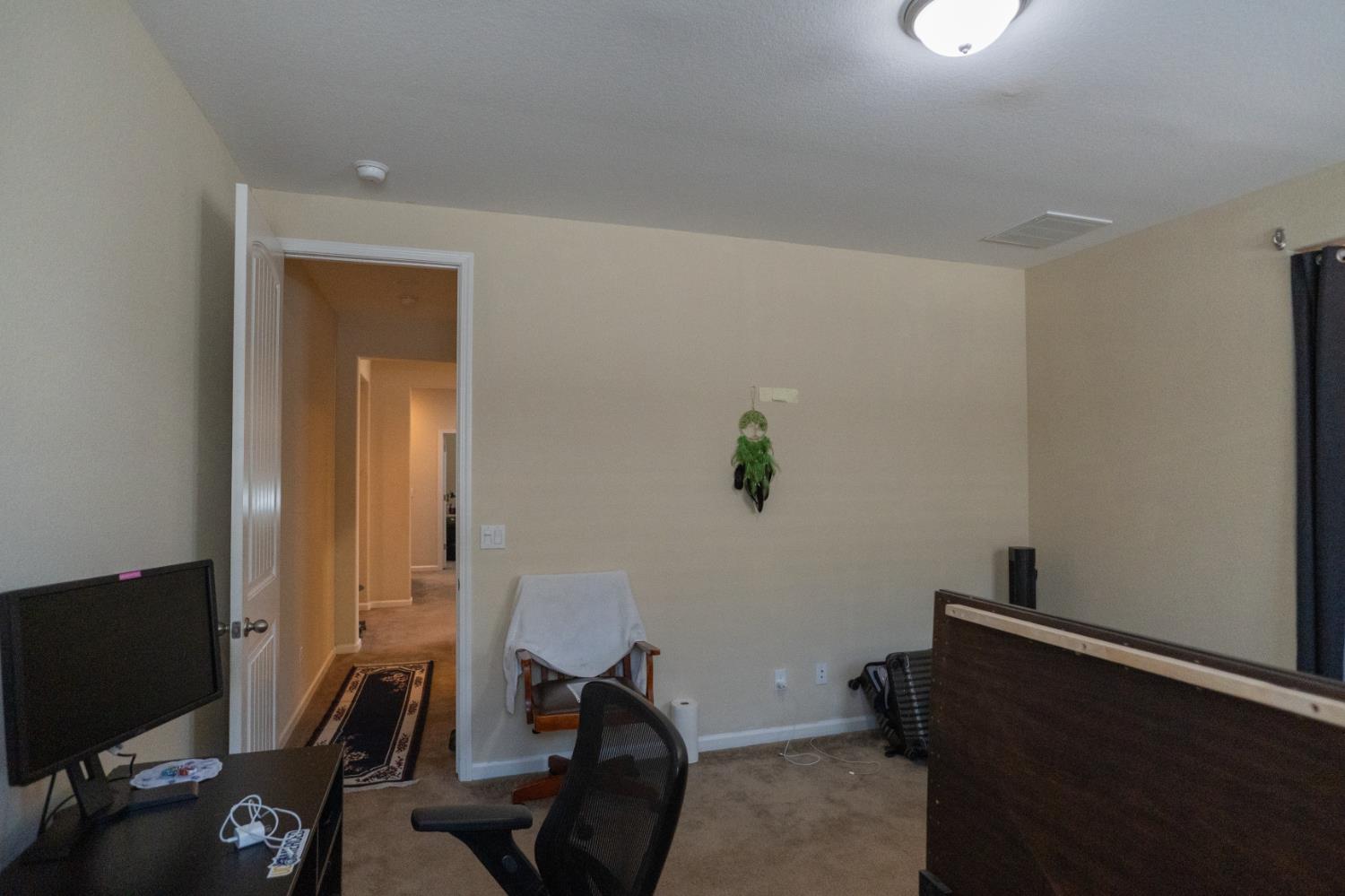 4869 Langley Way, Merced, CA 95348