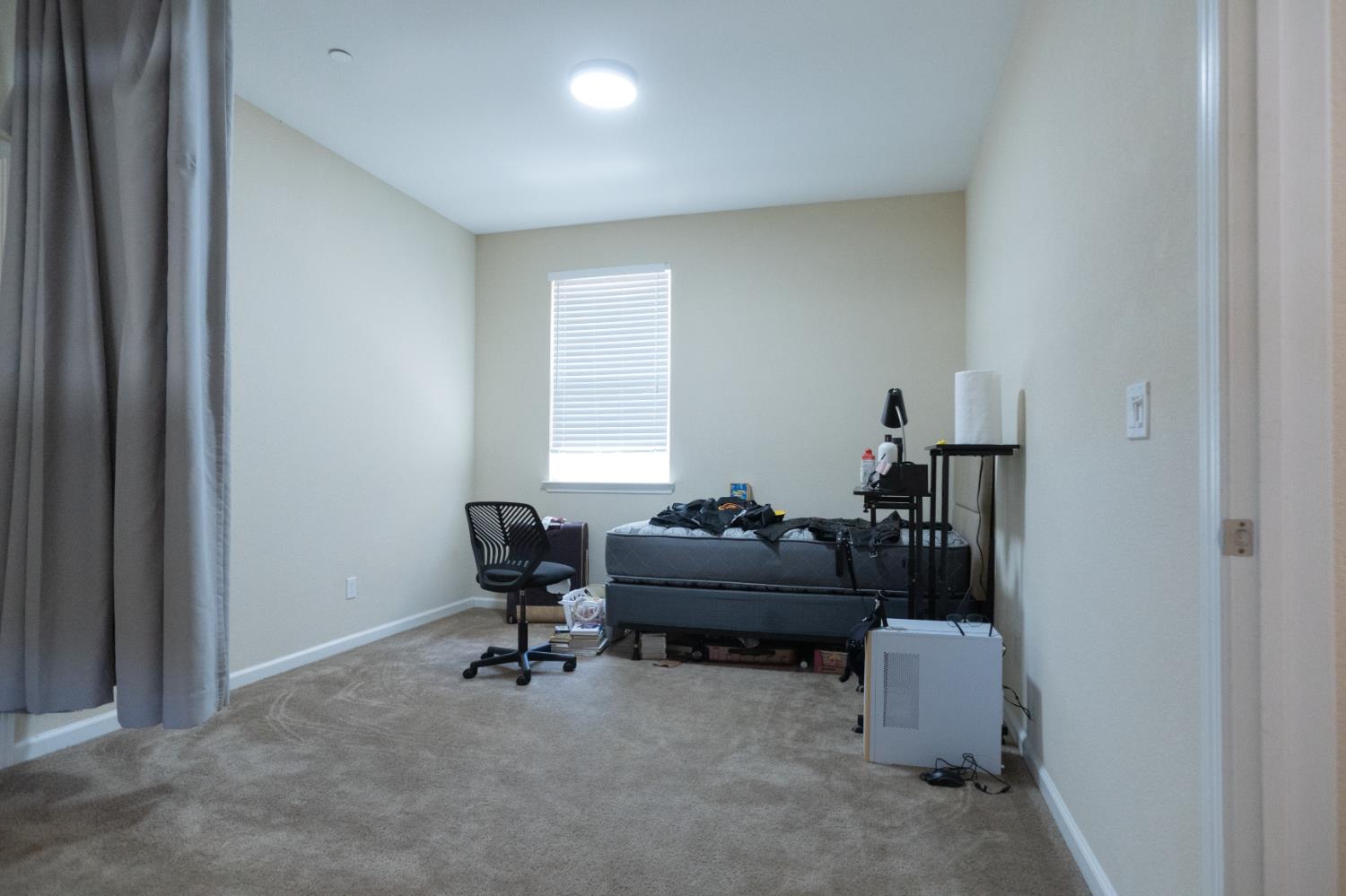 4869 Langley Way, Merced, CA 95348