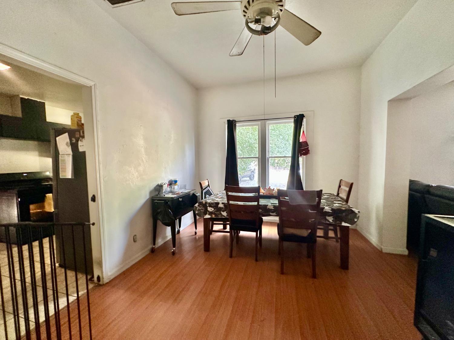 3705 3707 E Iowa Ave, Fresno, CA 93702