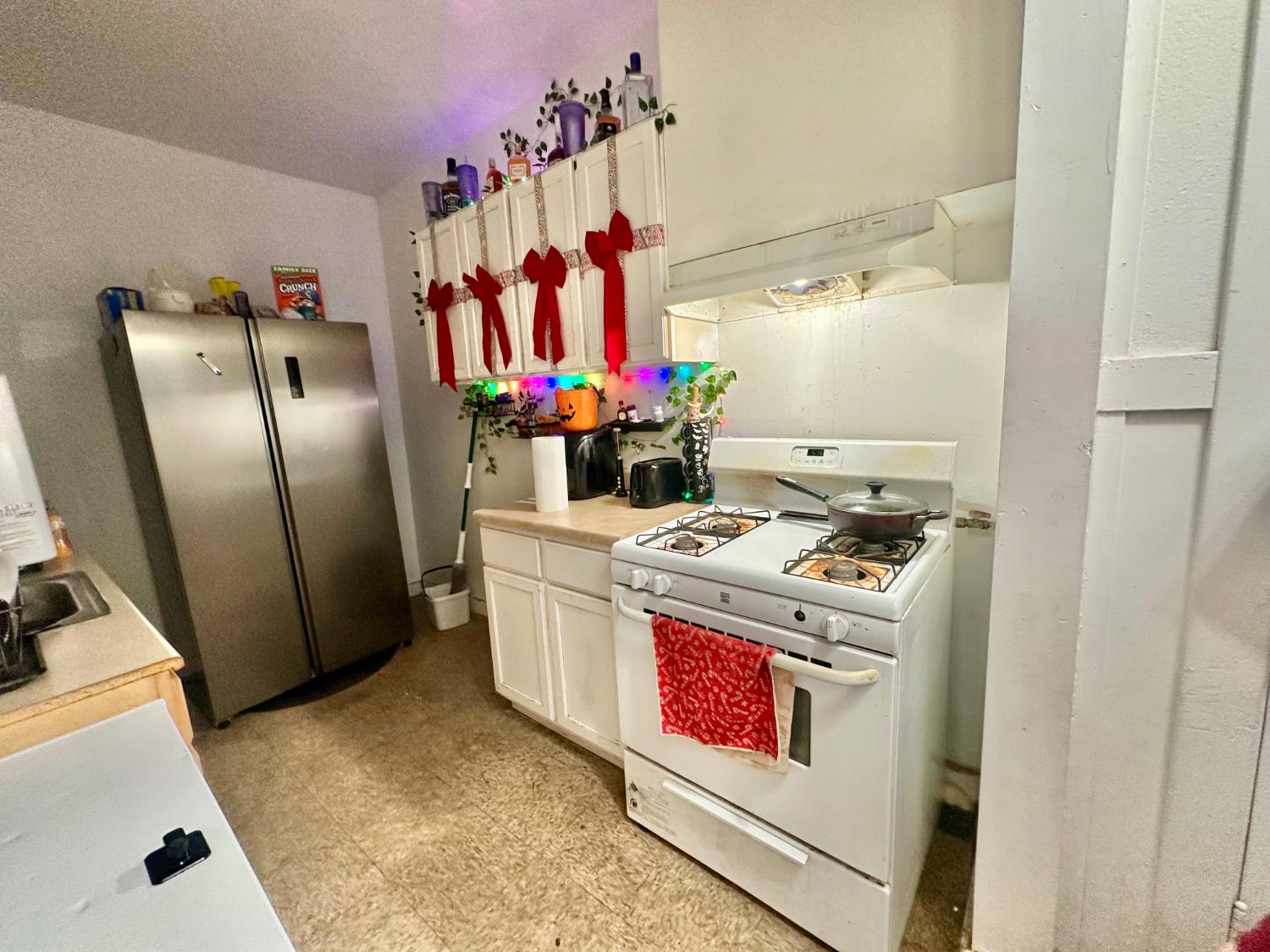 3705 3707 E Iowa Ave, Fresno, CA 93702