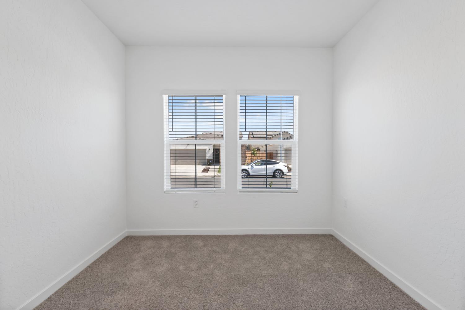 7133 W Willis Ave, Fresno, CA 93723