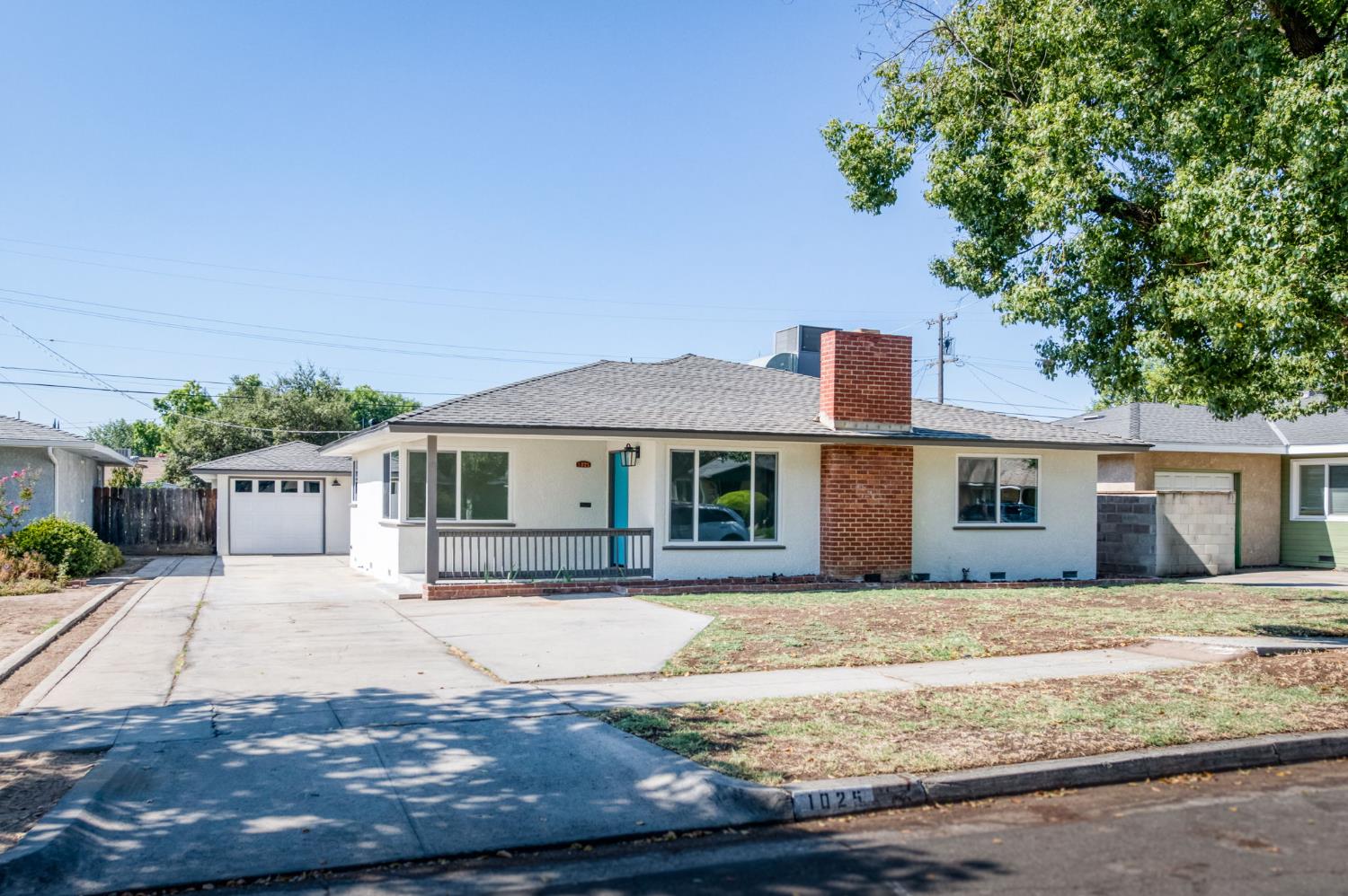 1025 W Fedora Ave, Fresno, CA 93705
