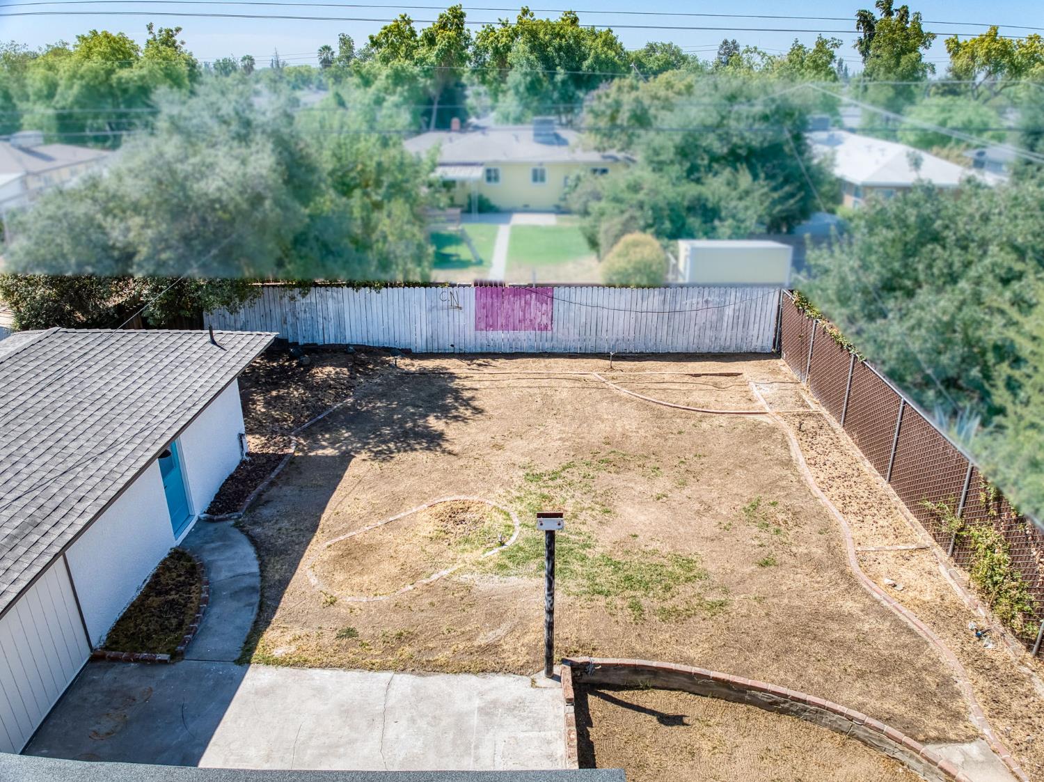 1025 W Fedora Ave, Fresno, CA 93705