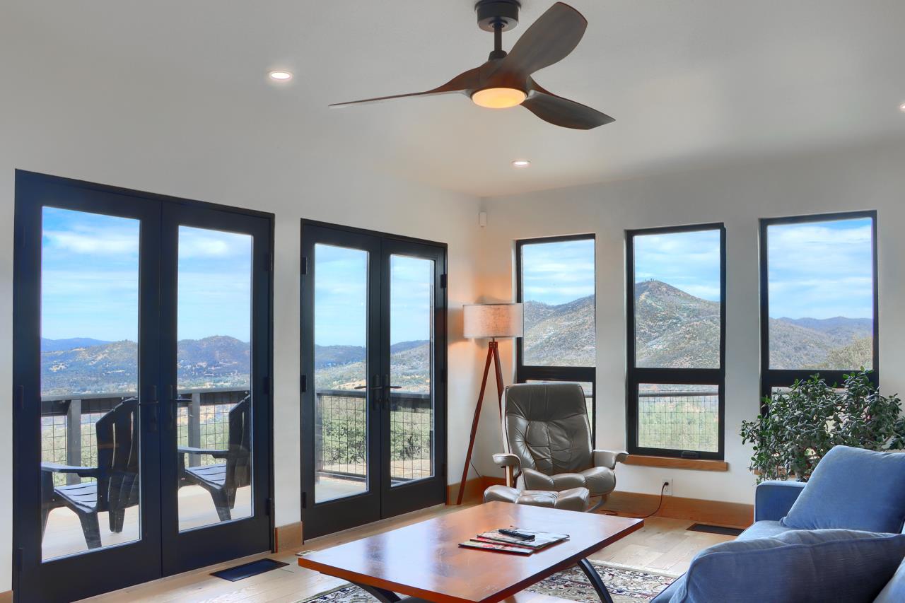 5767 El Capitan, Mariposa, CA 95338
