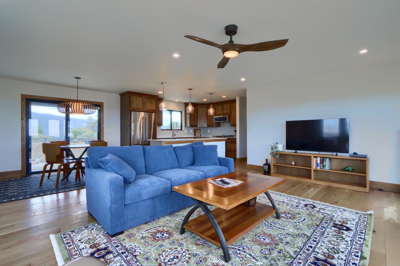 5767 El Capitan, Mariposa, CA 95338