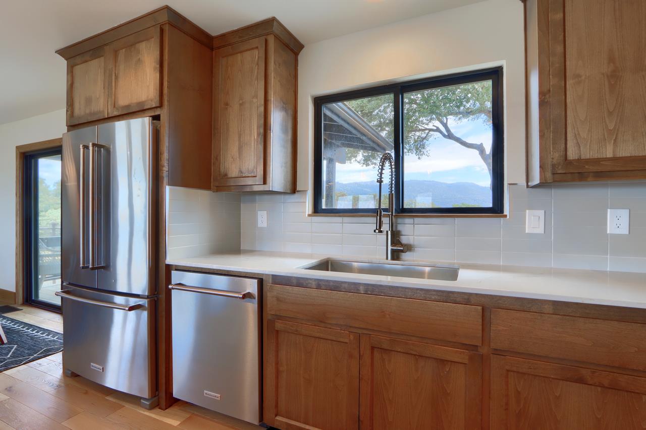 5767 El Capitan, Mariposa, CA 95338