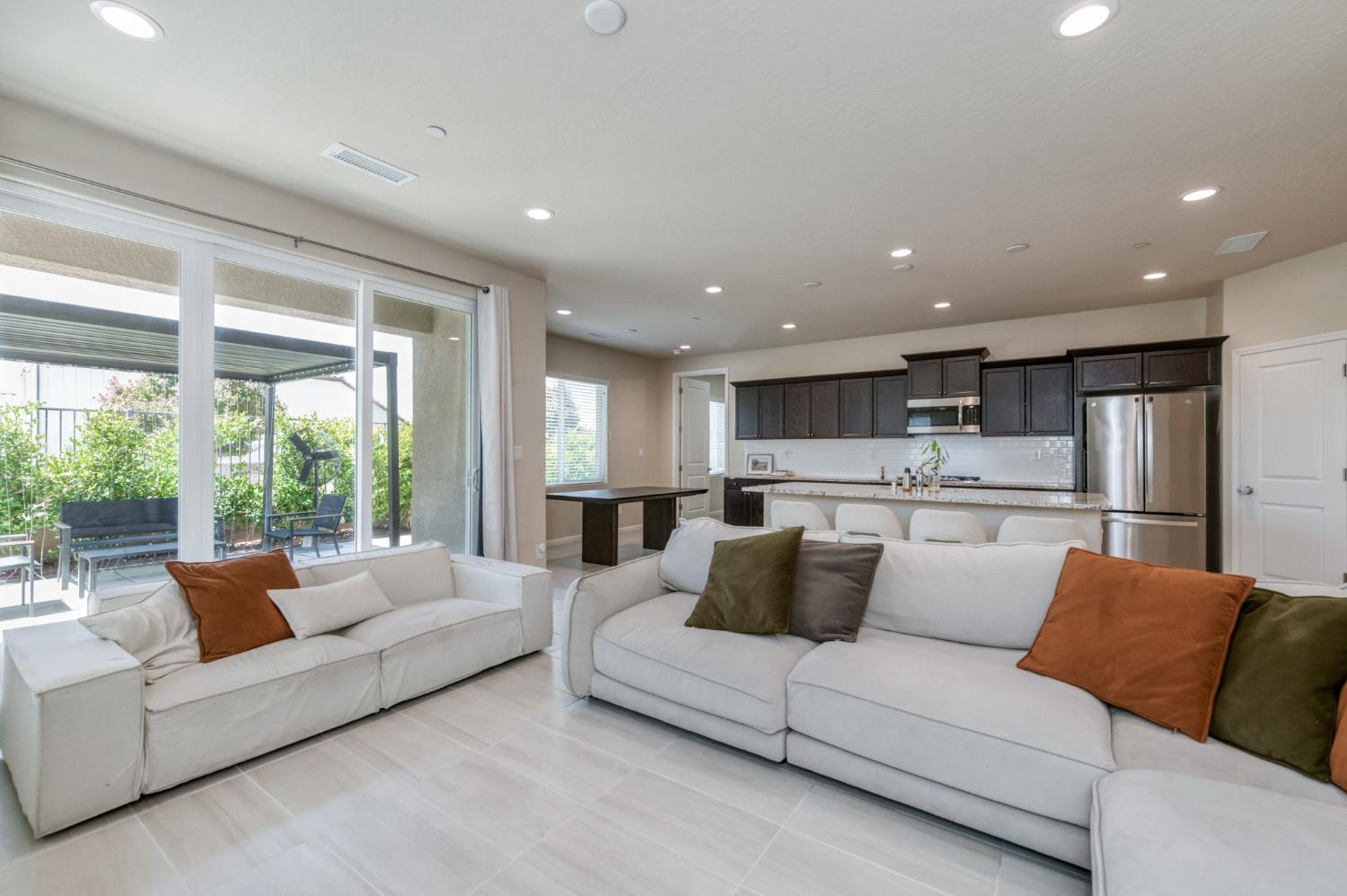 4658 Orchard Hills Rd, Madera, CA 93636