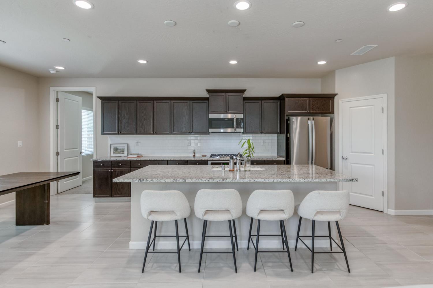 4658 Orchard Hills Rd, Madera, CA 93636