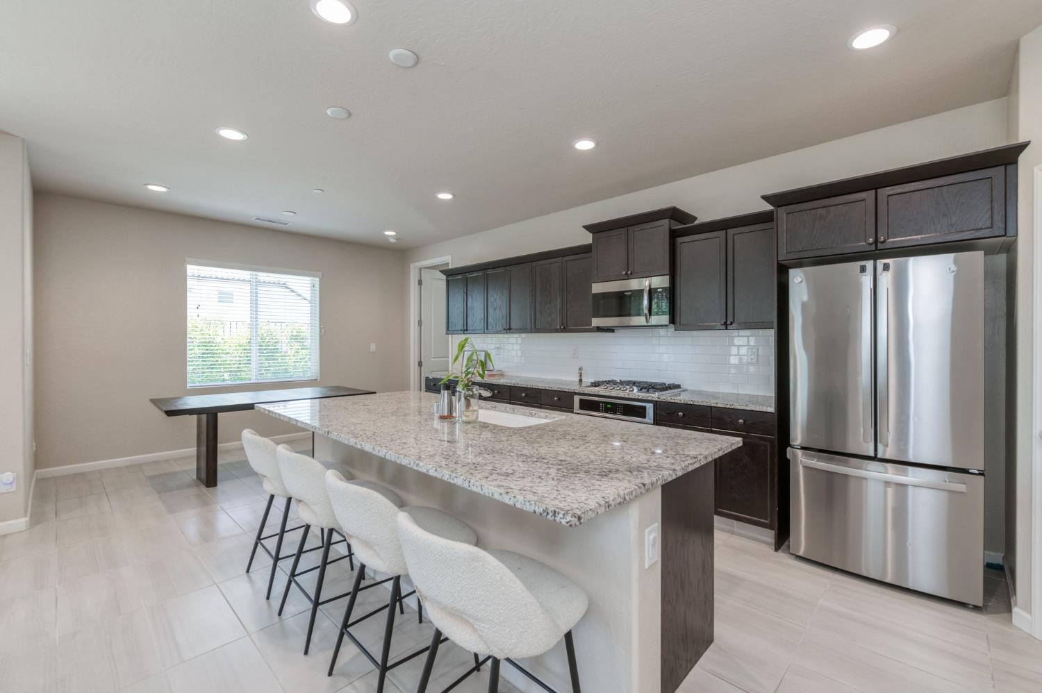 4658 Orchard Hills Rd, Madera, CA 93636
