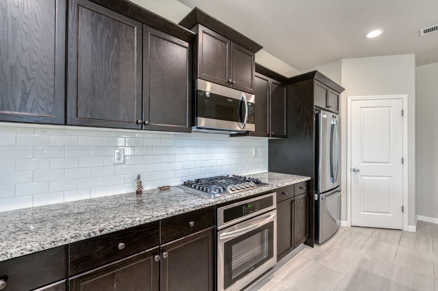 4658 Orchard Hills Rd, Madera, CA 93636
