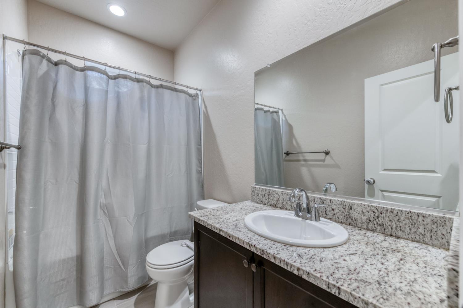 4658 Orchard Hills Rd, Madera, CA 93636