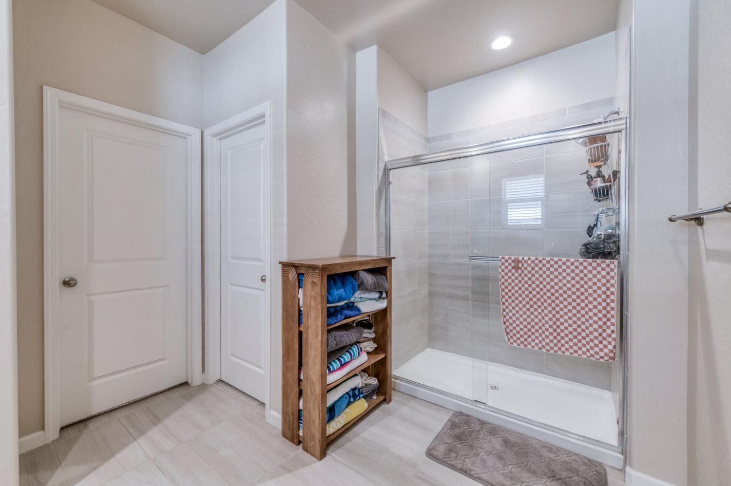 4658 Orchard Hills Rd, Madera, CA 93636