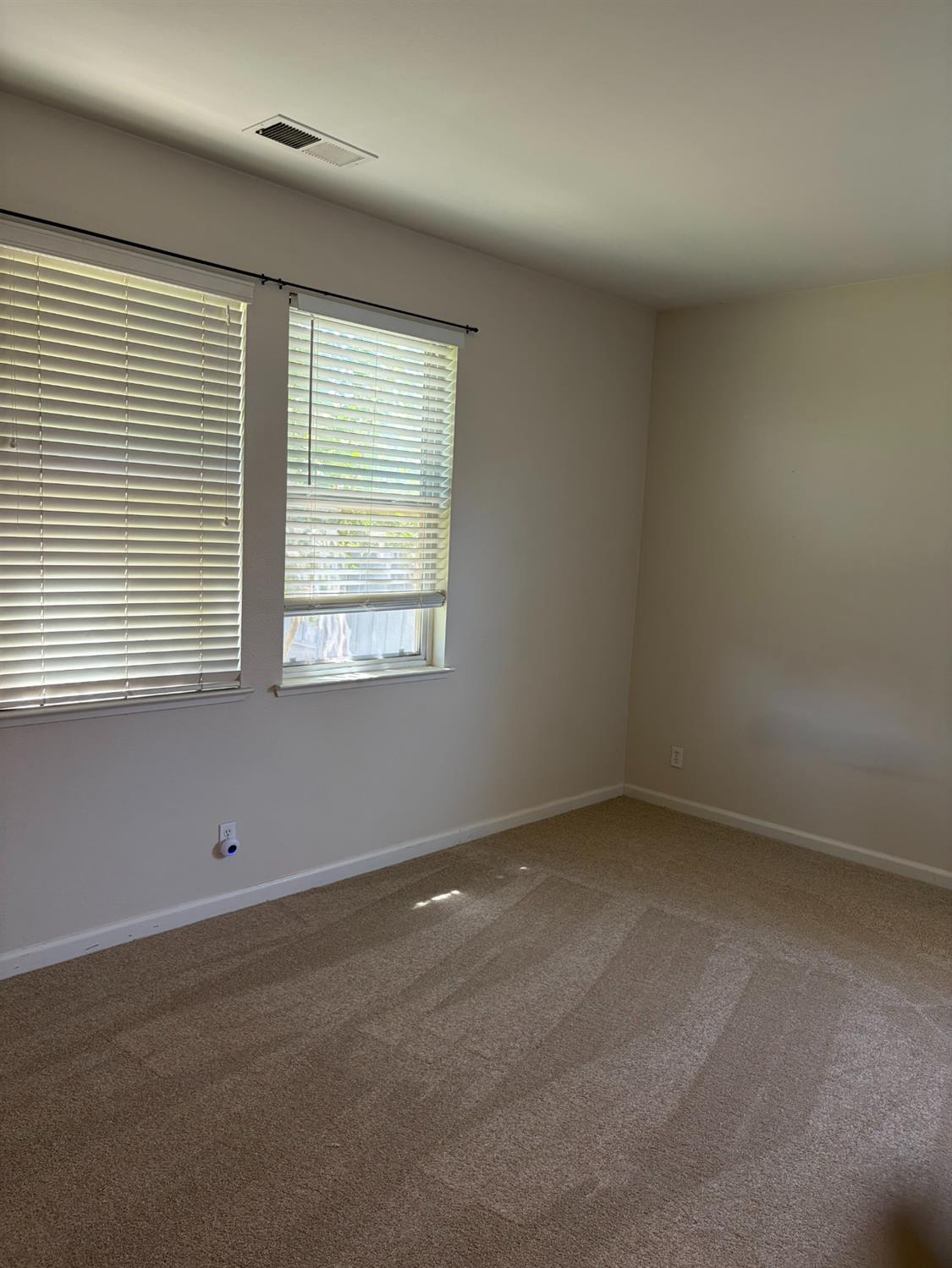 5401 W University Ave, Fresno, CA 93722