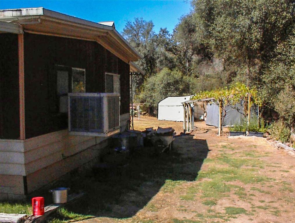 37033 Dunlap Rd, Yokuts Valley, CA 93675