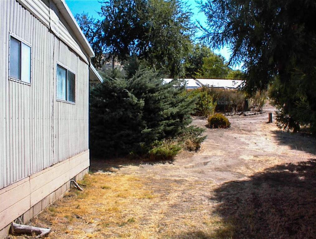 37033 Dunlap Rd, Yokuts Valley, CA 93675