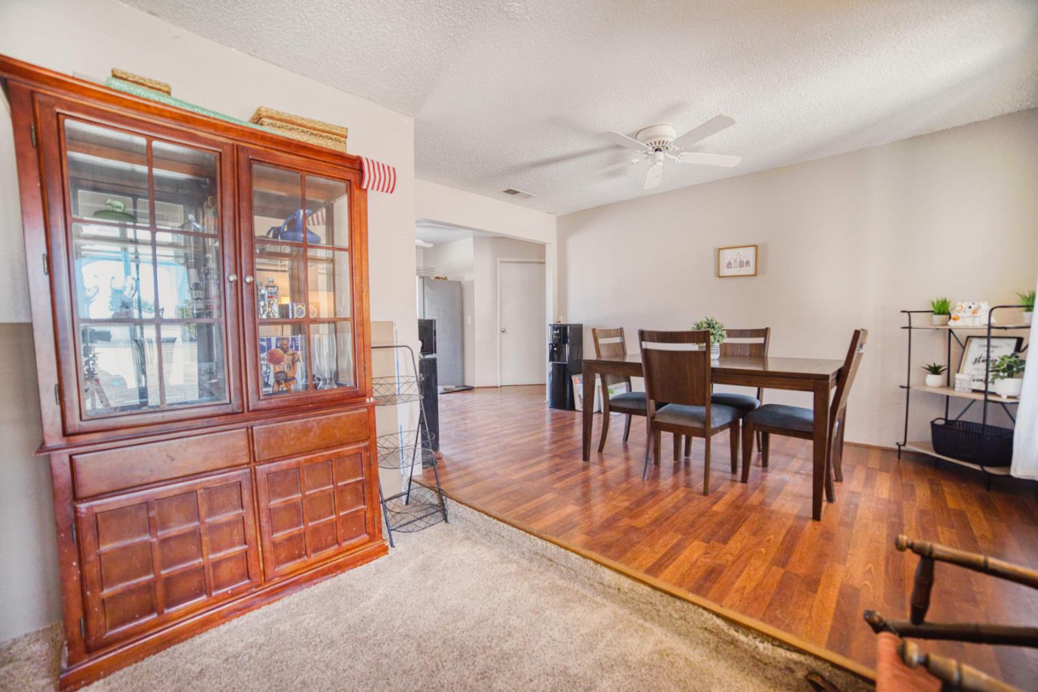 11736 W Jensen Ave, Kerman, CA 93630