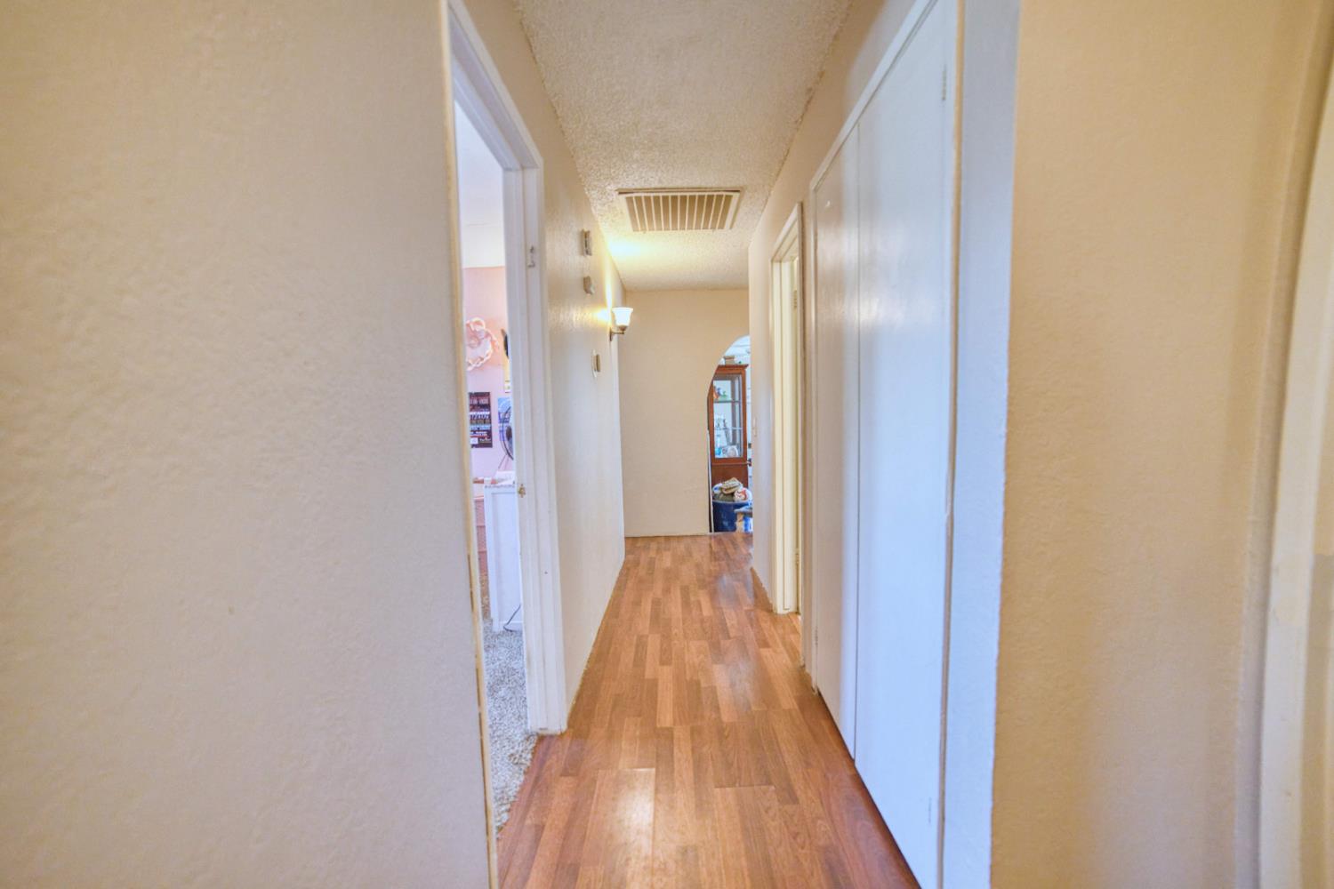 11736 W Jensen Ave, Kerman, CA 93630