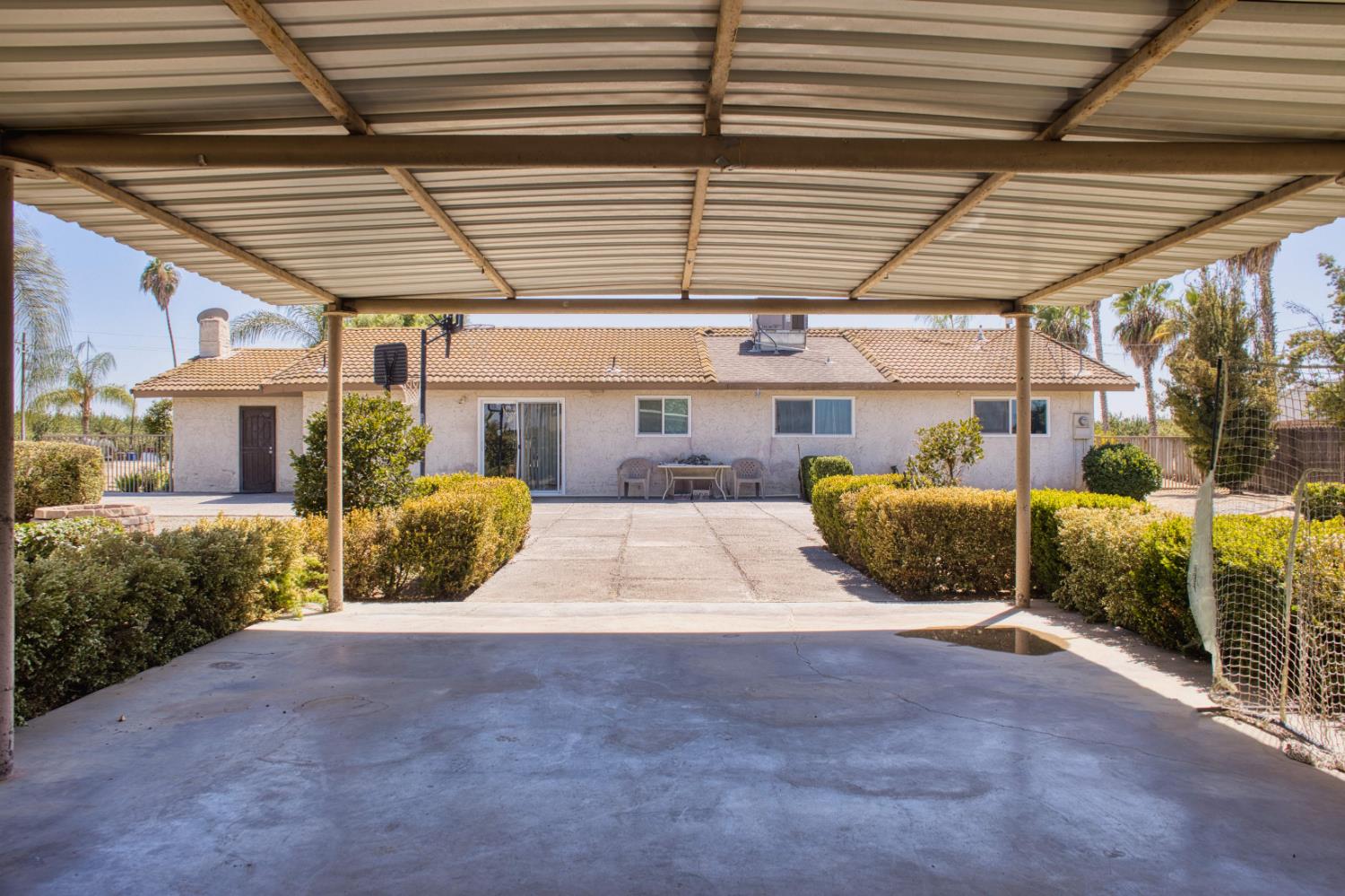 11736 W Jensen Ave, Kerman, CA 93630