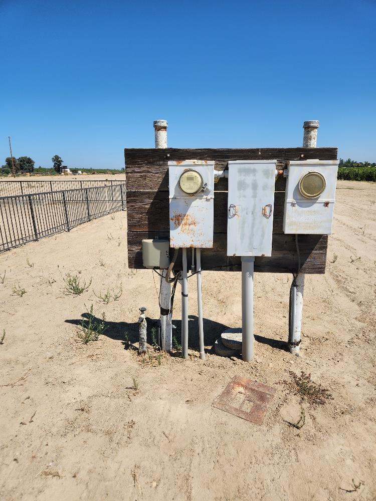 11736 W Jensen Ave, Kerman, CA 93630
