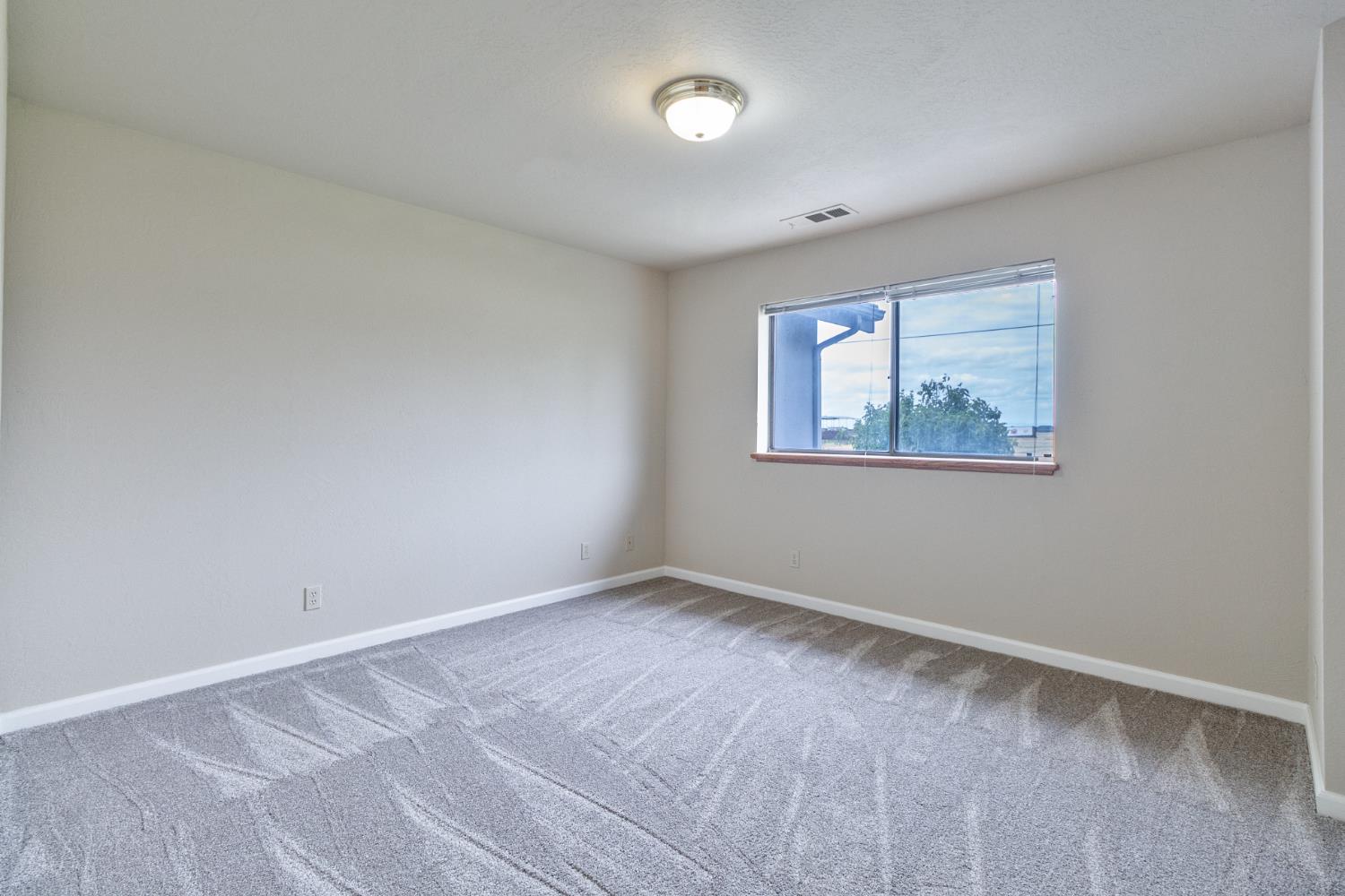 9200 Highway 41, Lemoore, CA 93245