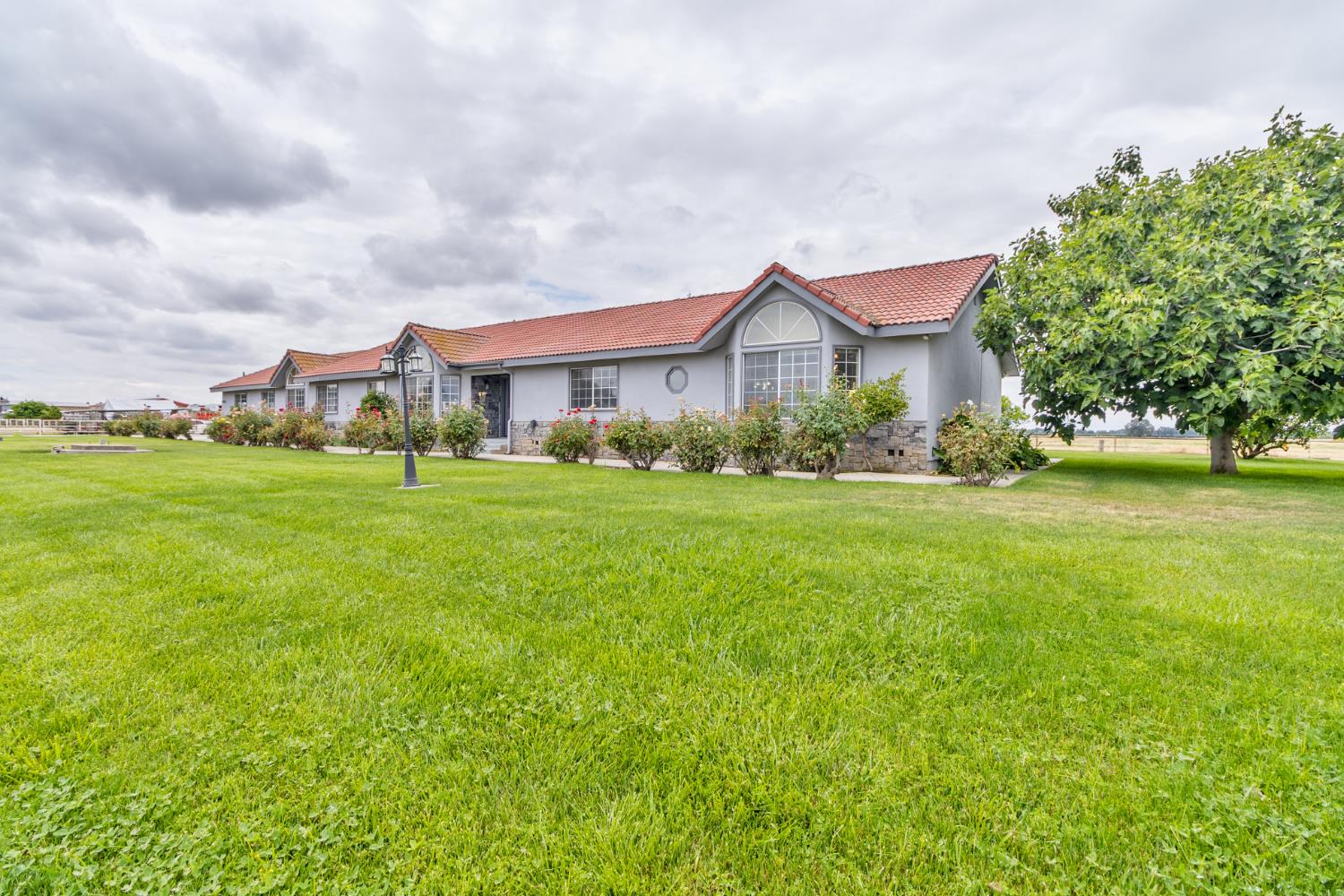 9200 Highway 41, Lemoore, CA 93245