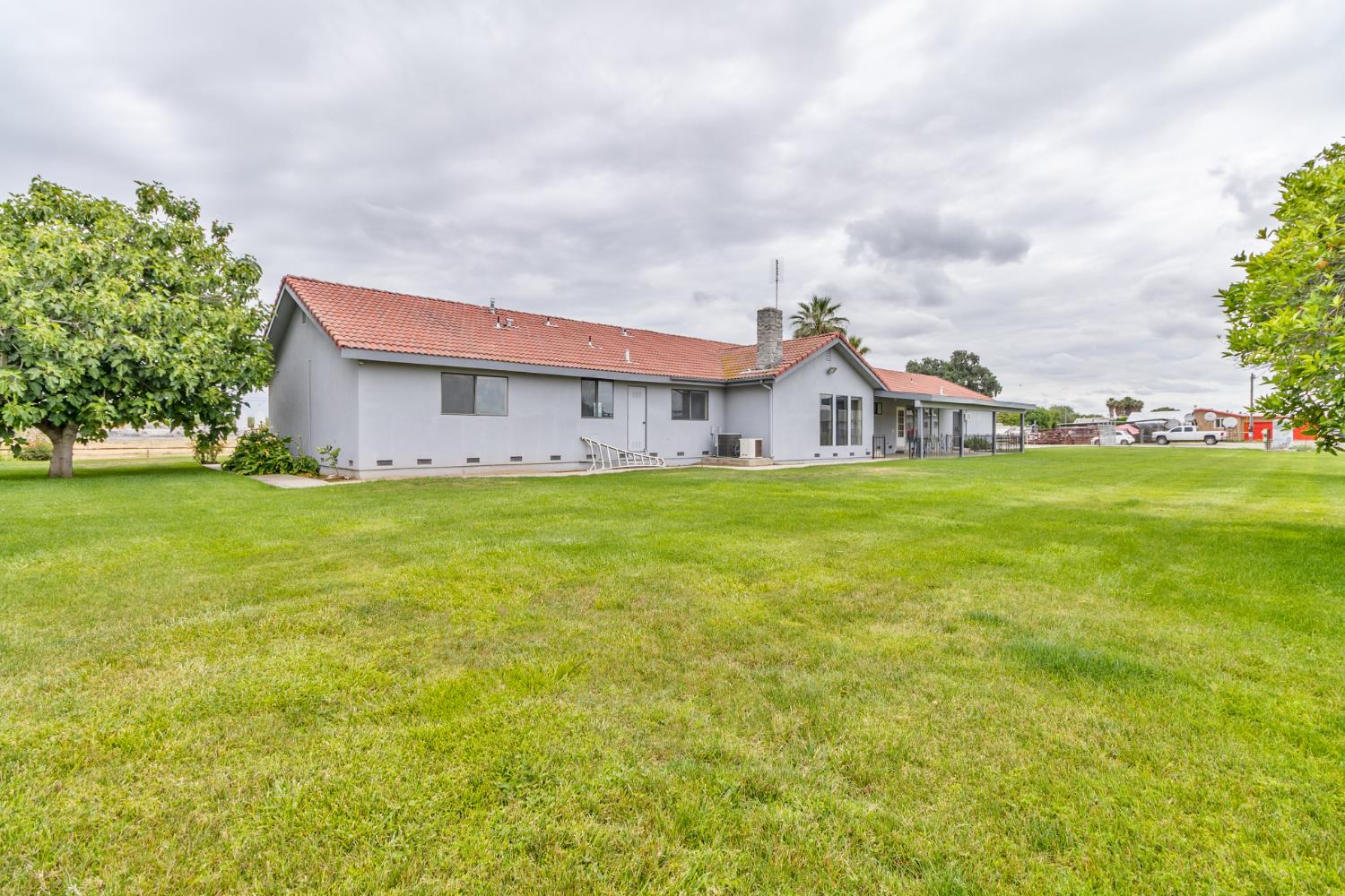 9200 Highway 41, Lemoore, CA 93245
