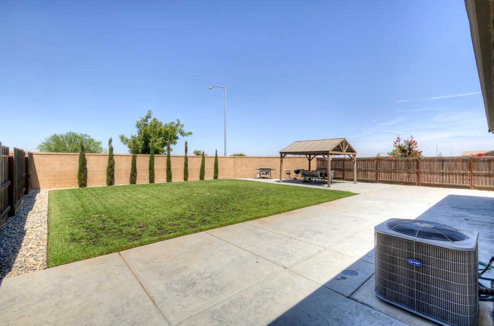3609 Pacifica Dr, Madera, CA 93637