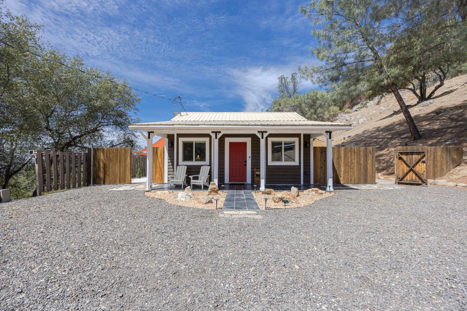 44041 Trabuco Rd, Coarsegold, CA 93614