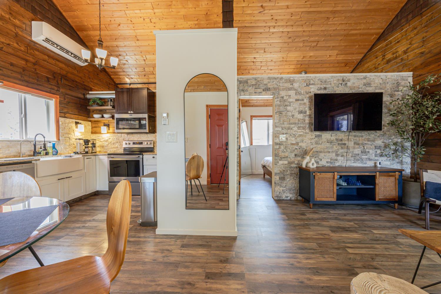 44041 Trabuco Rd, Coarsegold, CA 93614