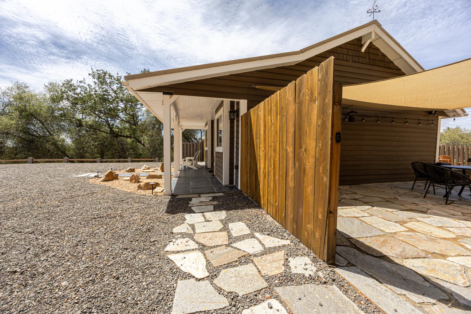 44041 Trabuco Rd, Coarsegold, CA 93614