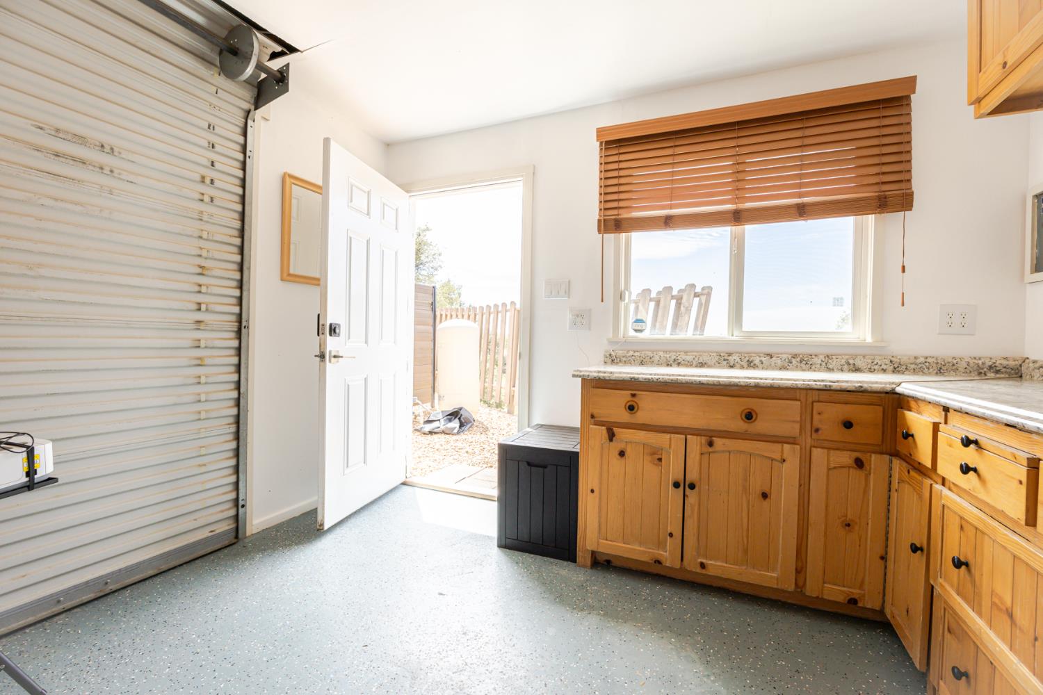 44041 Trabuco Rd, Coarsegold, CA 93614