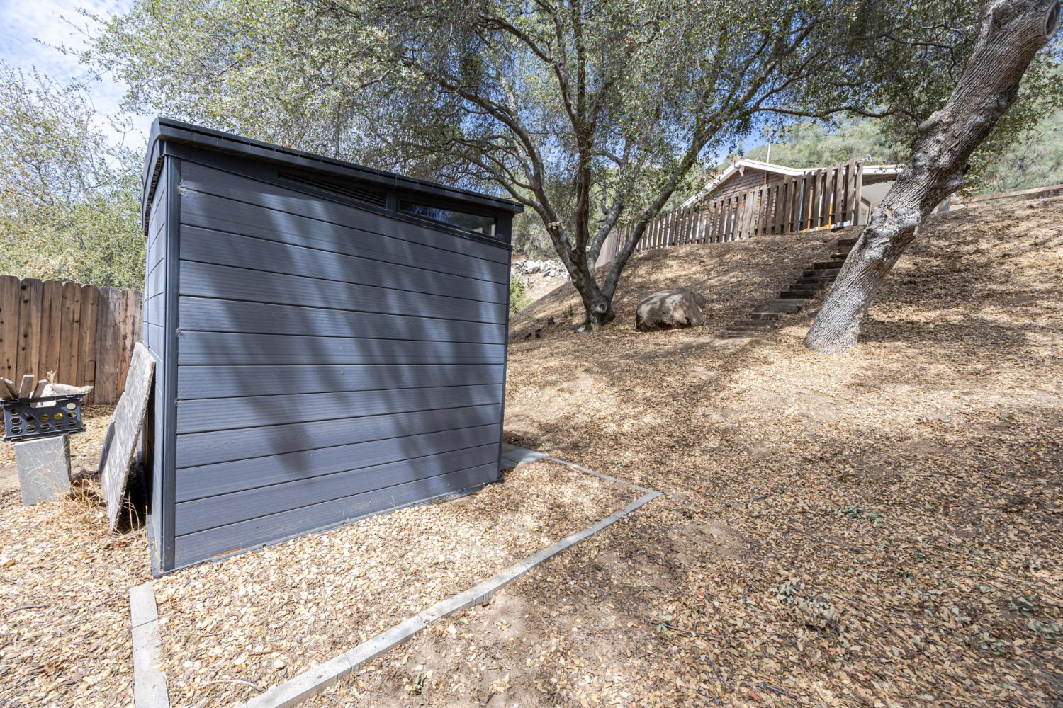 44041 Trabuco Rd, Coarsegold, CA 93614