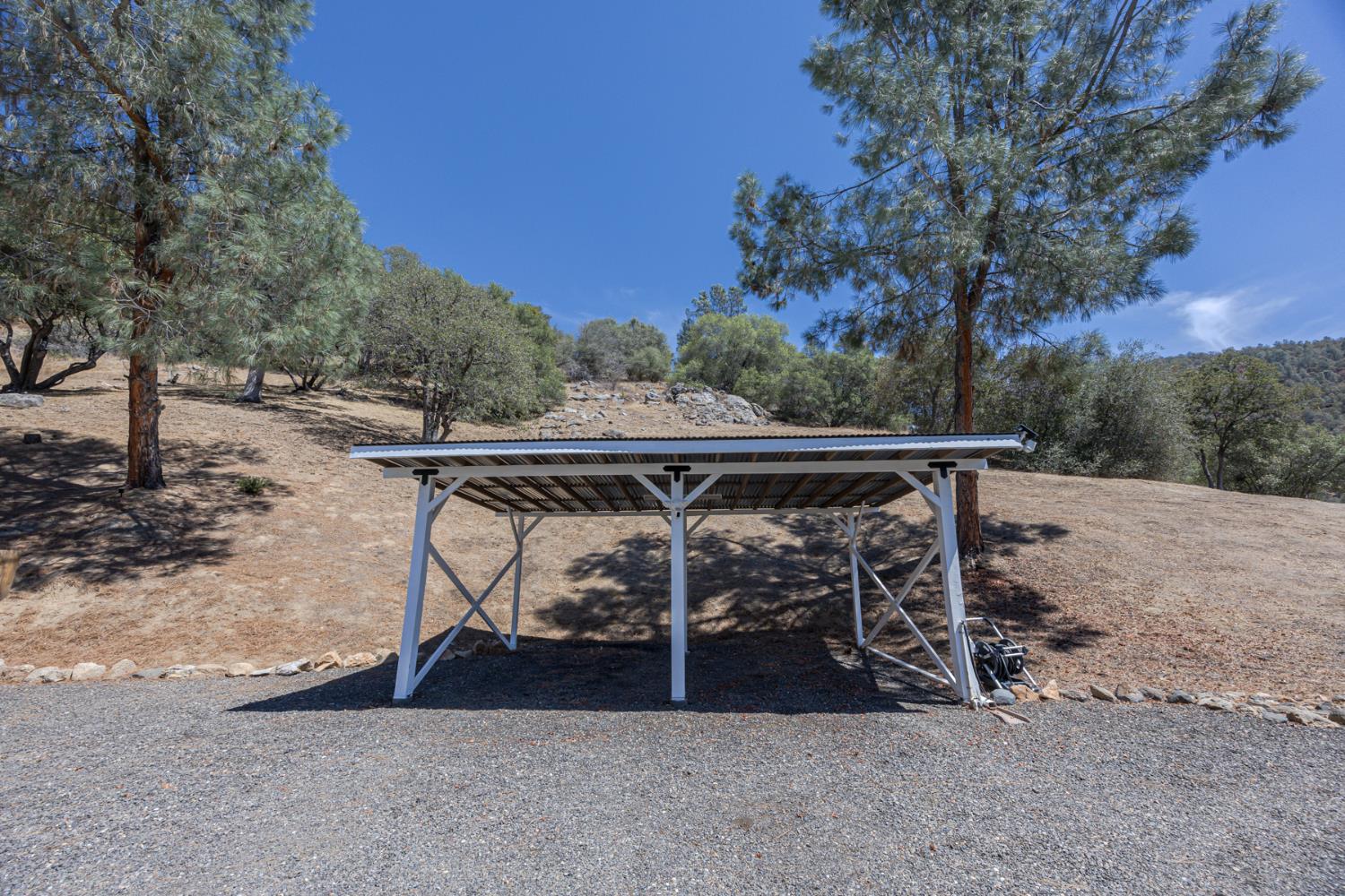 44041 Trabuco Rd, Coarsegold, CA 93614