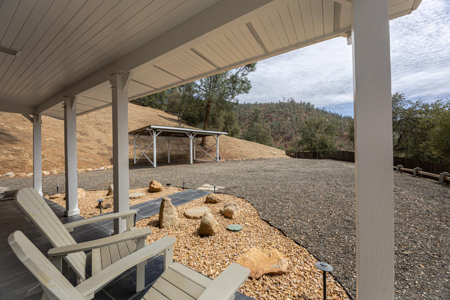 44041 Trabuco Rd, Coarsegold, CA 93614