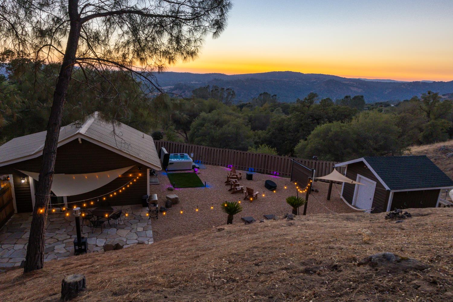 44041 Trabuco Rd, Coarsegold, CA 93614