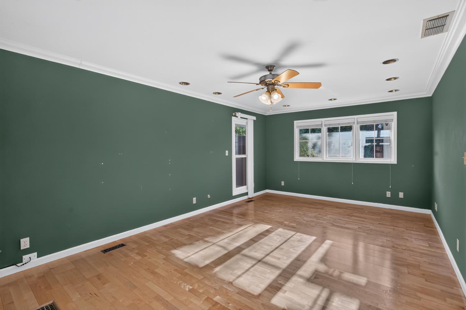 5646 N Lafayette Ave, Fresno, CA 93711